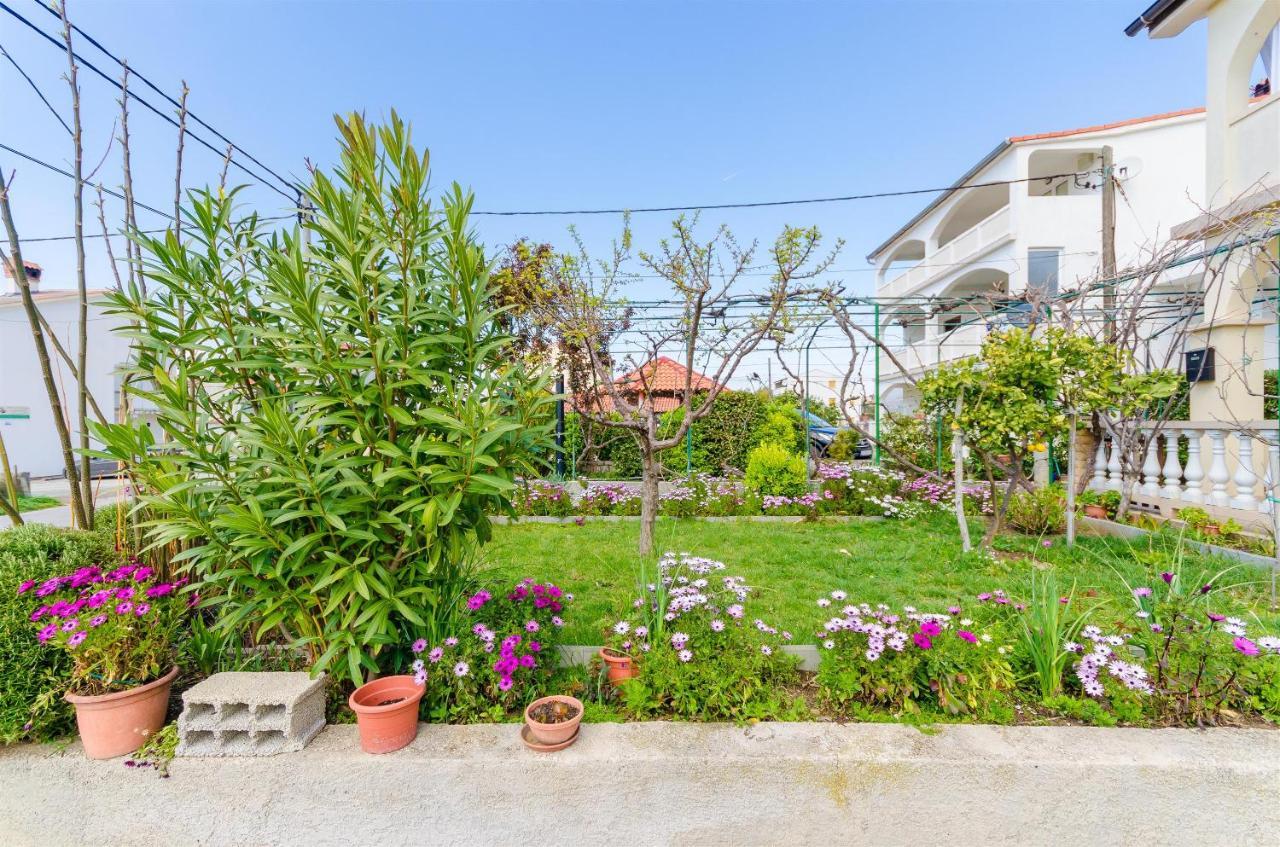 Apartments Mijatovic Lopar Zewnętrze zdjęcie