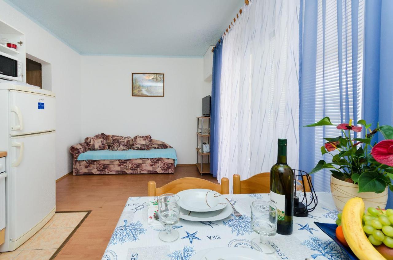 Apartments Mijatovic Lopar Zewnętrze zdjęcie