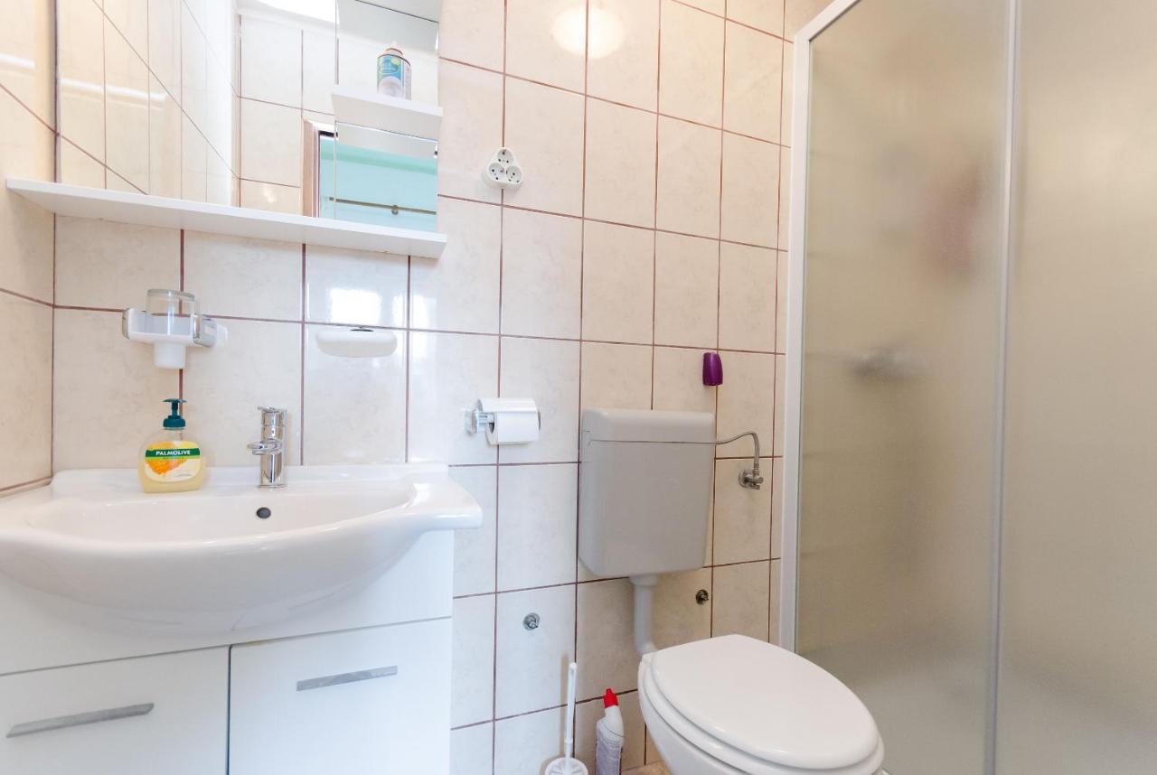 Apartments Mijatovic Lopar Zewnętrze zdjęcie