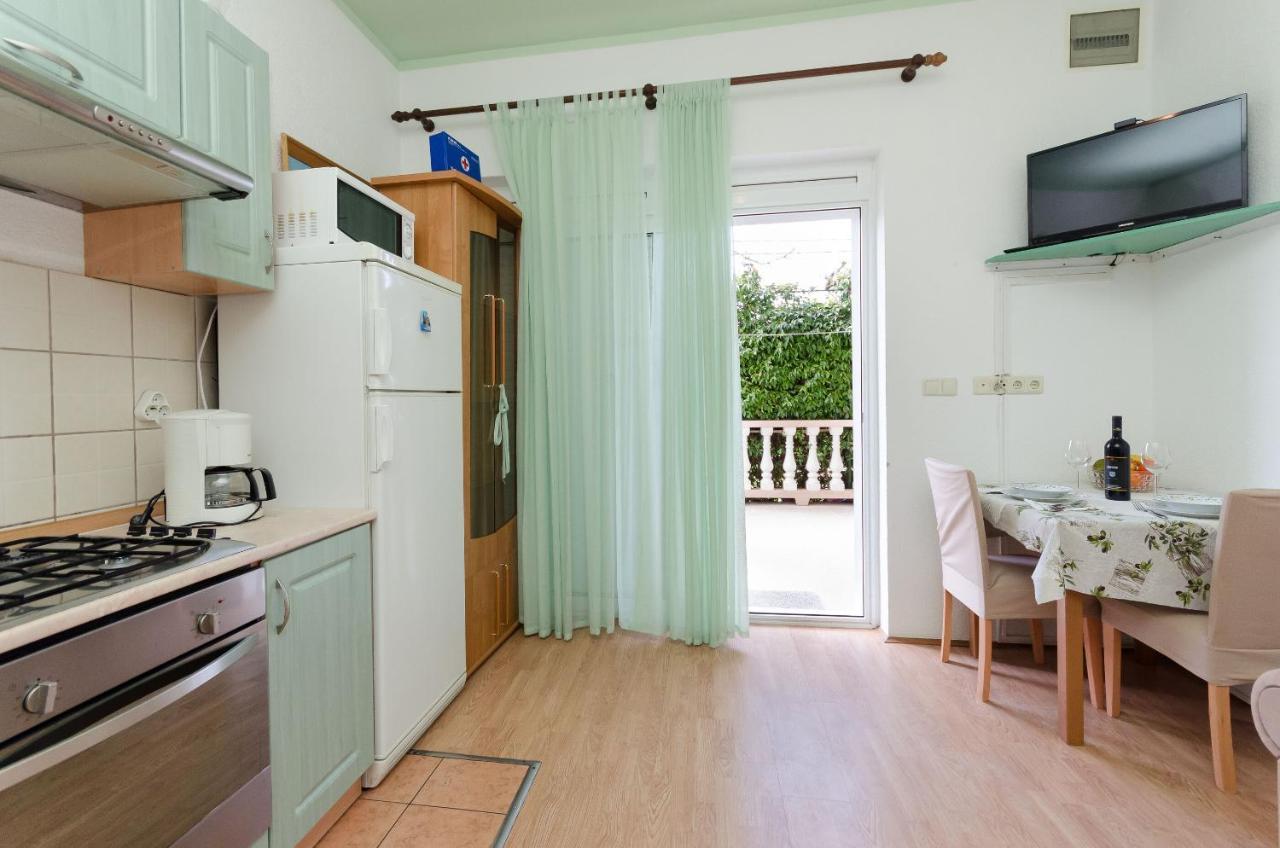 Apartments Mijatovic Lopar Zewnętrze zdjęcie